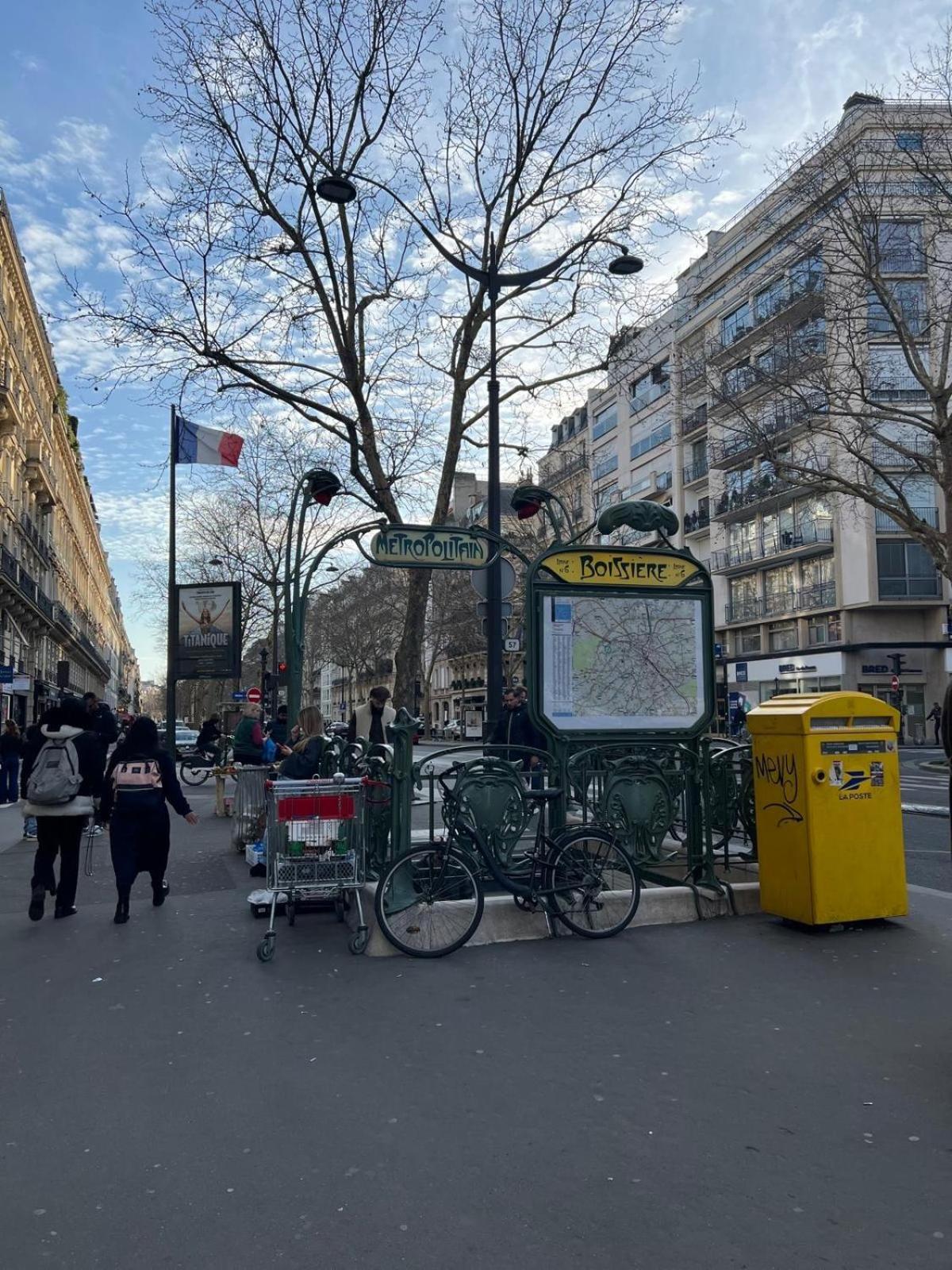Elegant appartement Trocadéro Parigi Esterno foto