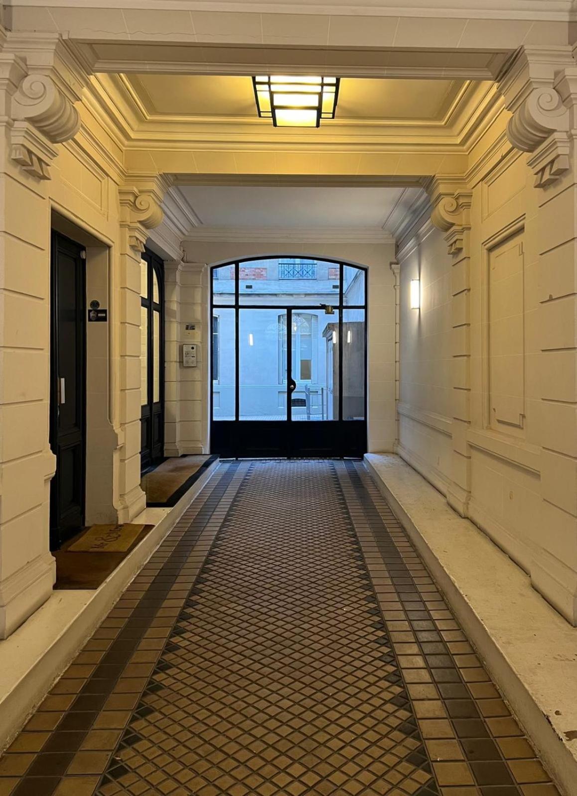 Elegant appartement Trocadéro Parigi Esterno foto